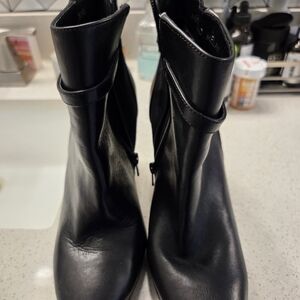 ANTONIO MELANI Black Ankle Booties